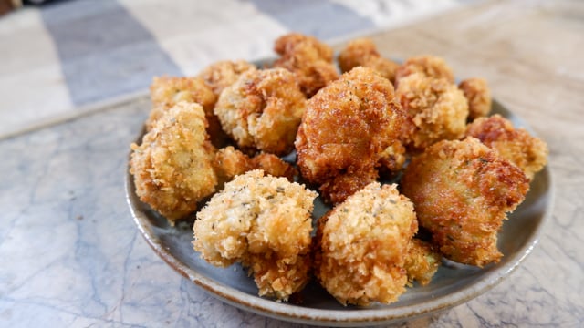 crispy cauliflower bites